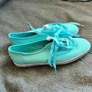 Keds spring colored baby blue women’s. Size 10